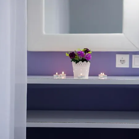 La Apartament *